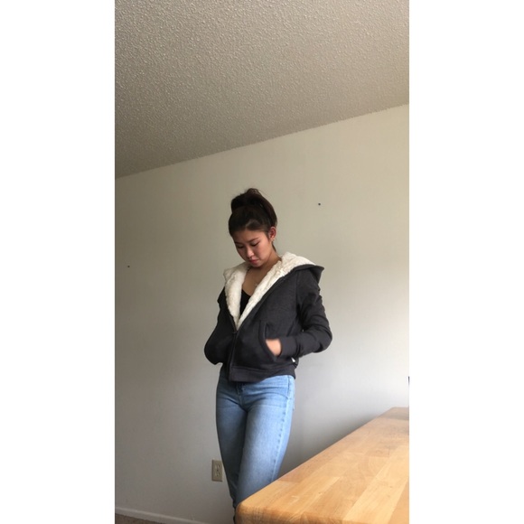 Abercrombie & Fitch fuzzy jacket - Picture 3 of 3